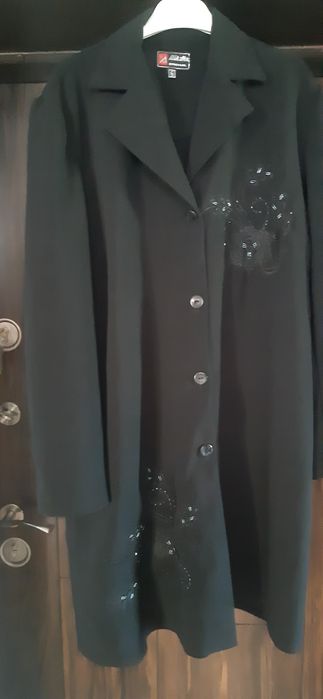 Дамски  якета и сака нови