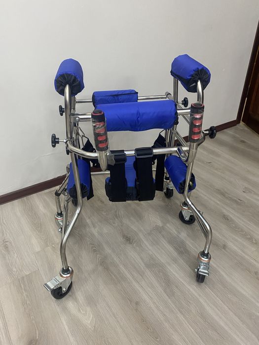 Ходунок для детей инвалидов