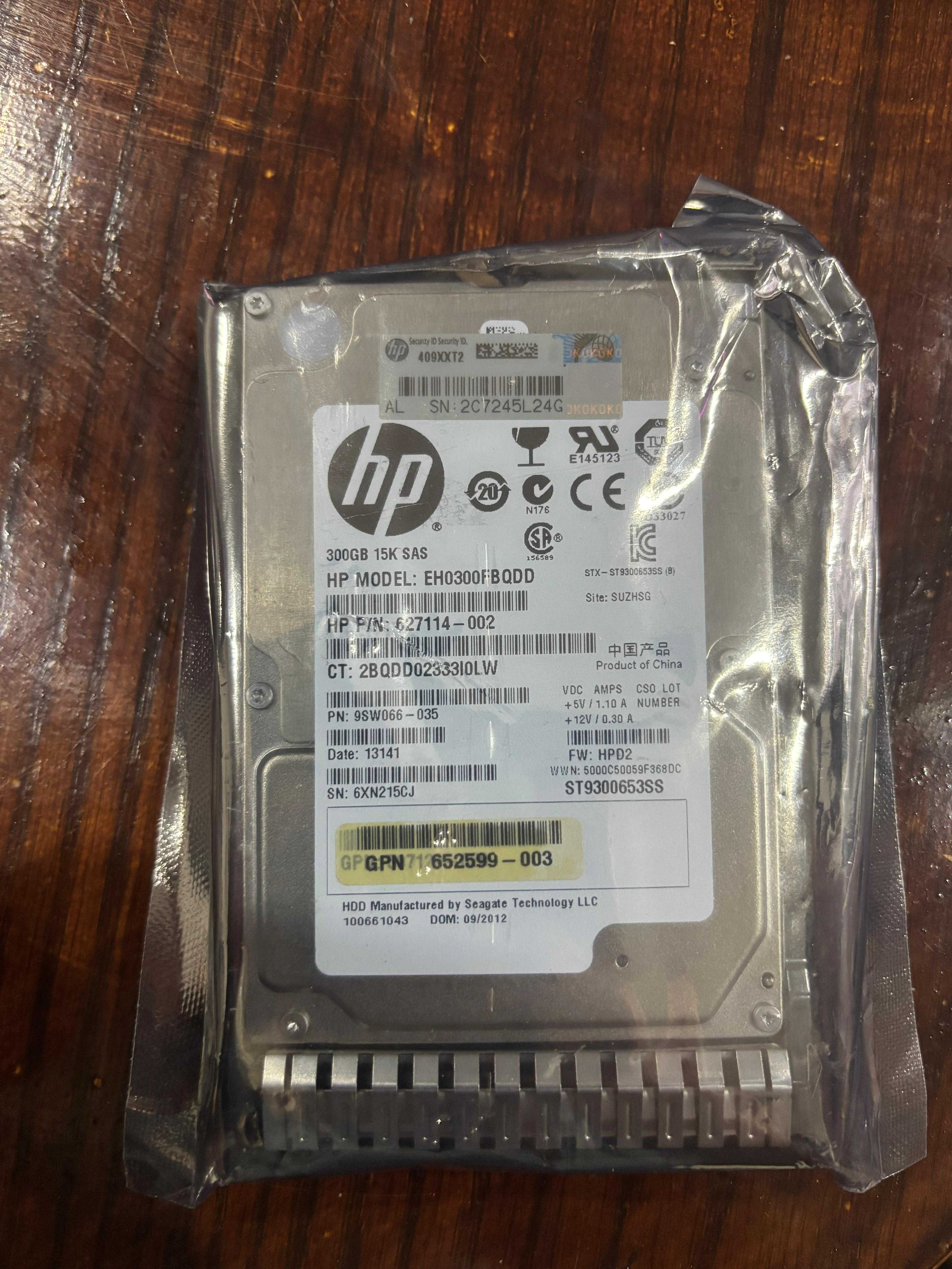 RAM server, placa retea server, hhd server, vivo45