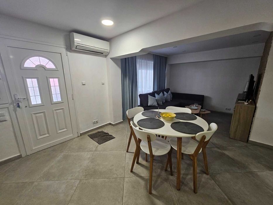 Продава се Тристаен апартамент в София, Лозенец - 80 кв.м за 1988 €/кв.м - Снимка #9