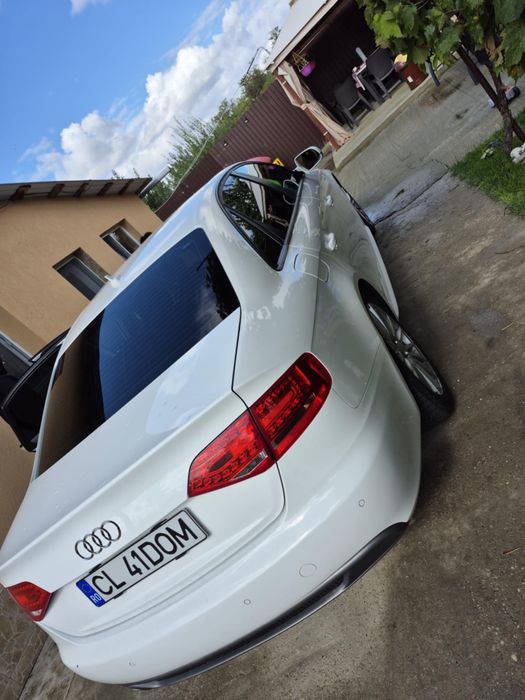 Vand AUDI A4 B8!