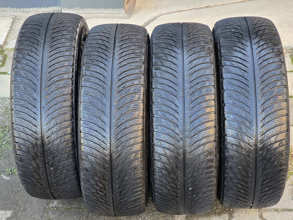 235 65 18 Michelin