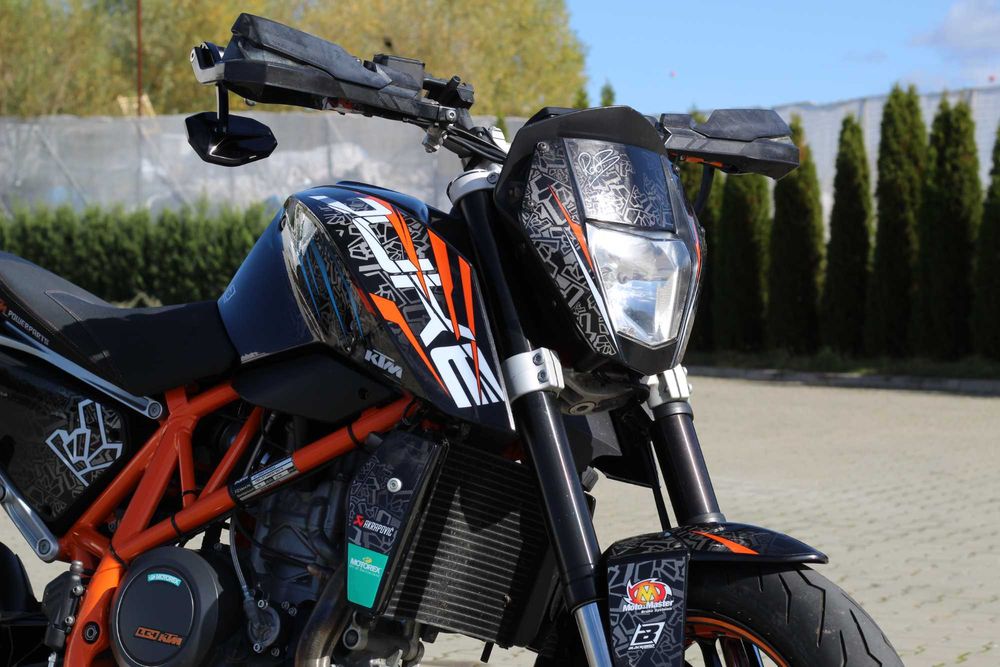 KTM Duke 690 R-ABS,stare foarte buna,2014,recent adus