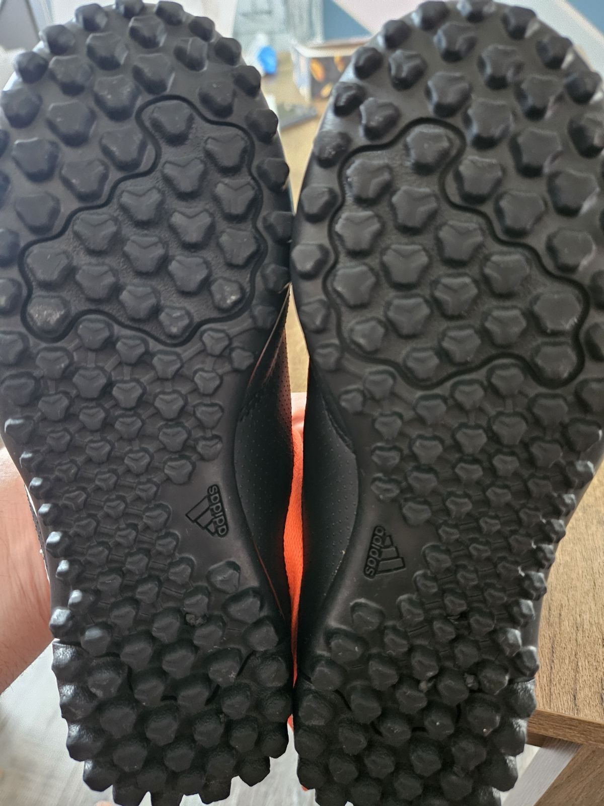 Детски бутонки "Adidas"