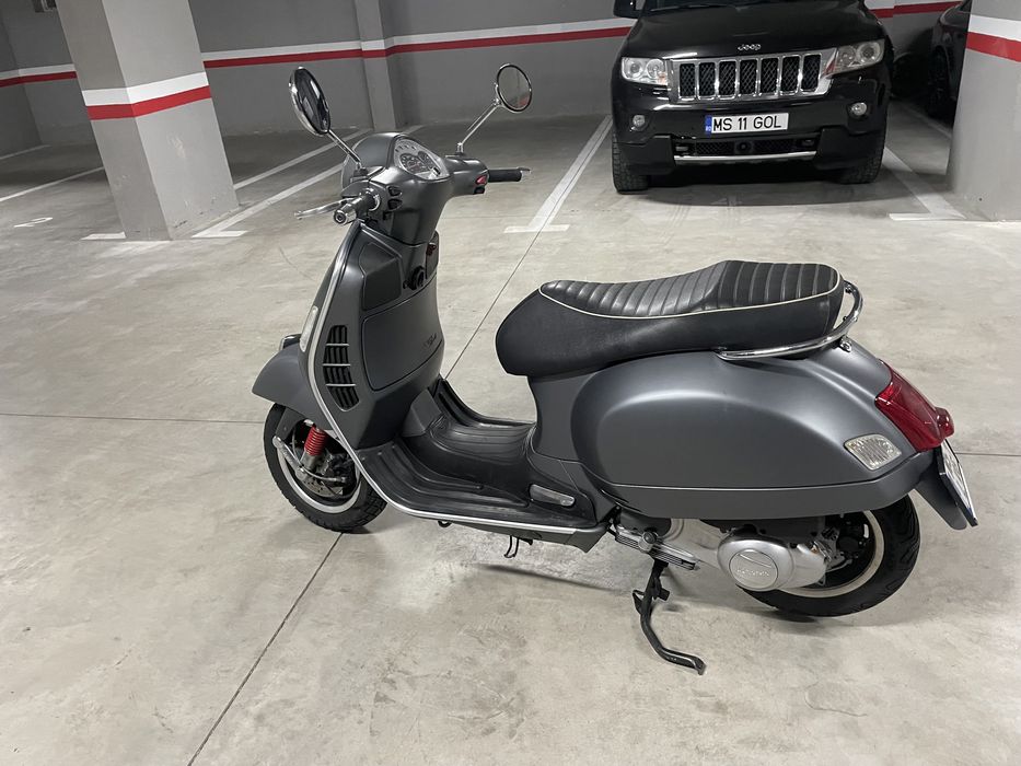 Vespa gts 300 sport