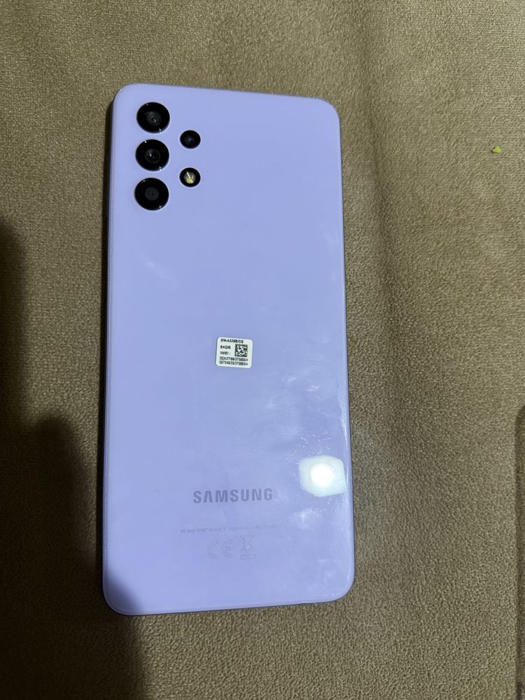 Samsung Galaxy A32 5G неразличим от нов