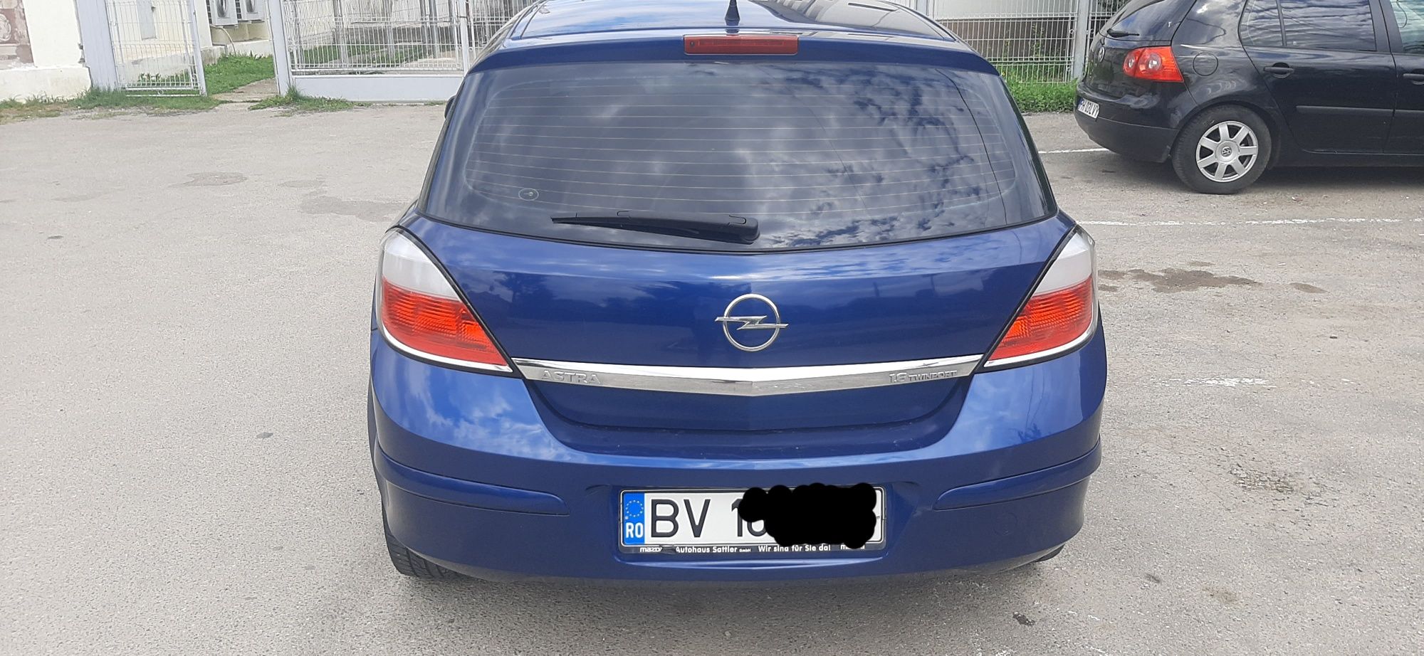 Opel Astra H 1.6 Benzină