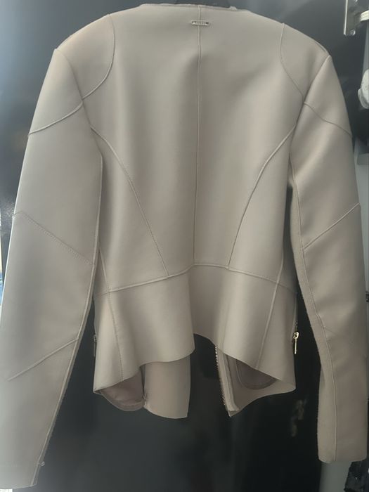 Кожено яке Guess