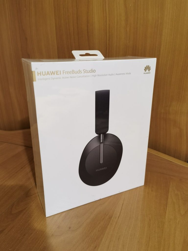 HUAWEI FreeBuds Studio