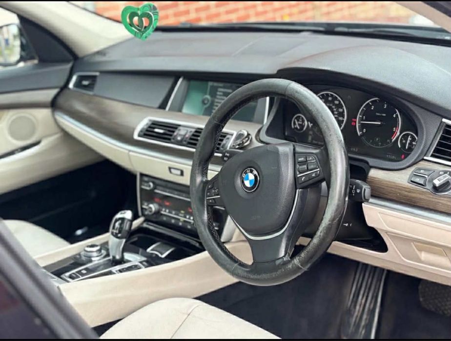 Dezmembrez bmw seria 5 f07 gt motor far capota aripa trager bara usa