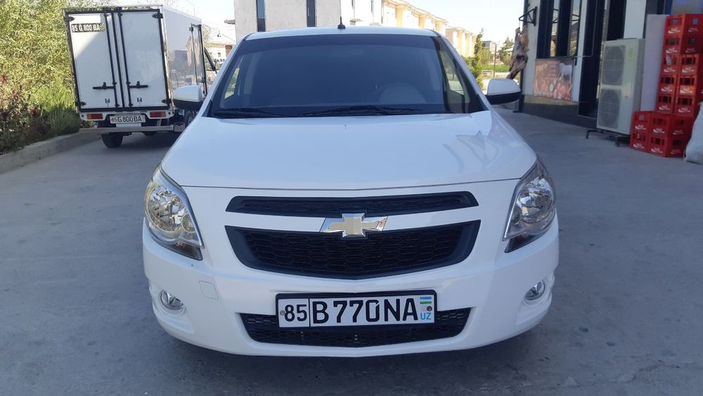 Cobalt xarajatsiz moshina