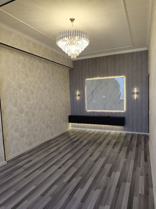 3 xonali 80 m2 navastroyka kvartira.