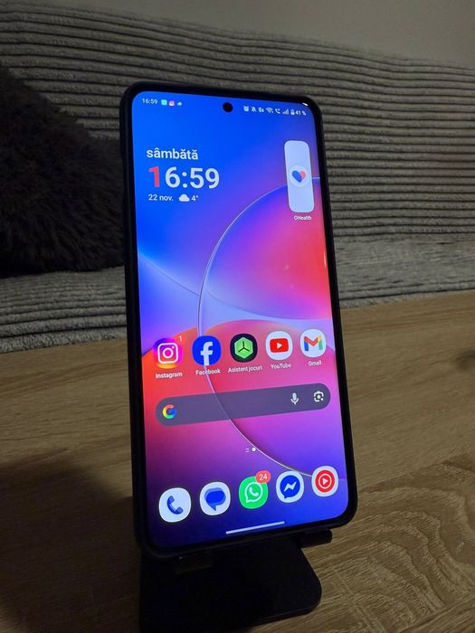 Vând Oneplus 13 full box + încărcător 120w + husa originala