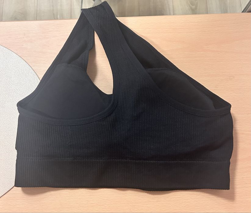 Bustiera pentru sala, marime M