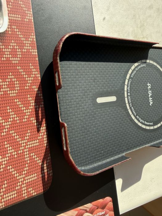 Husa  Pitaka Tactil Woven pentru Iphone 16 Pro