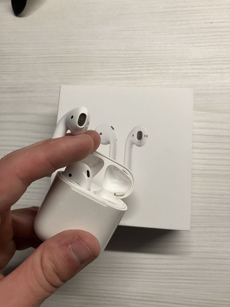 Apple AirPods 2 оригинални