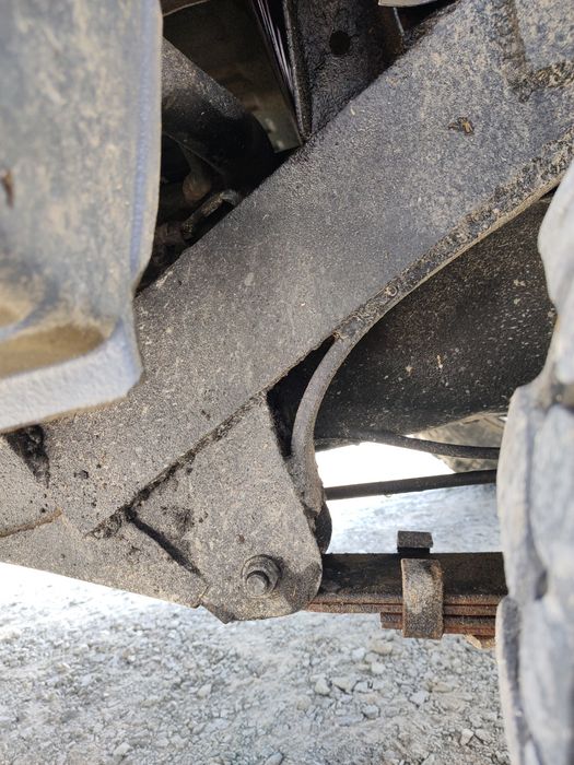 Mitsubishi L200 pompa clasica