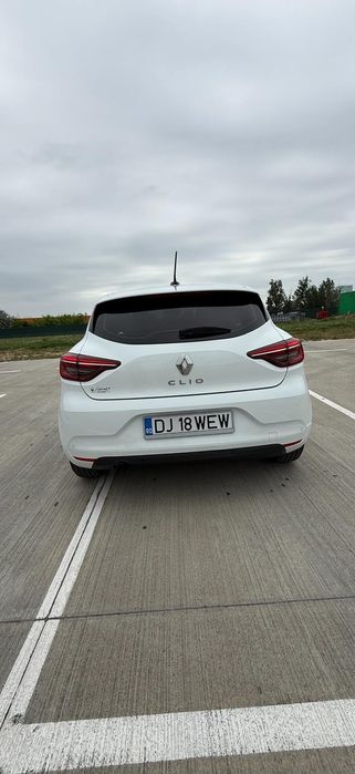 Renault  clio  5