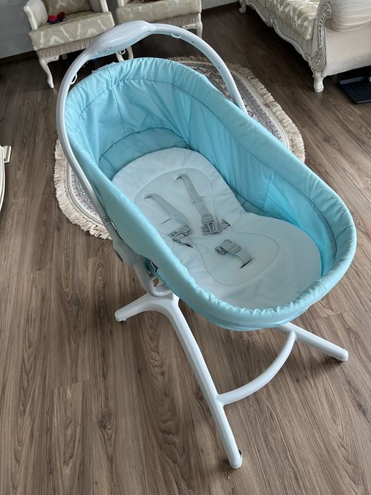 Baby hug Chicco 4 in 1