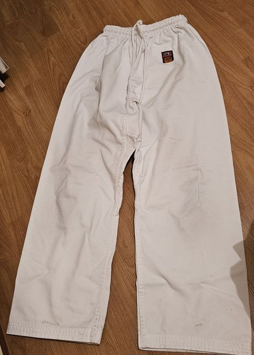 Продам кимано (доги)