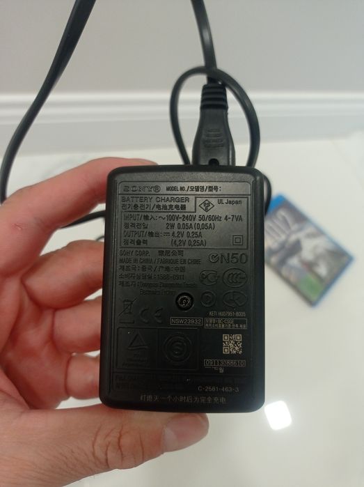 Зарядно за фотоапарат Sony