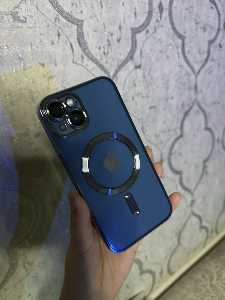 Чехлы на Iphone 13/14