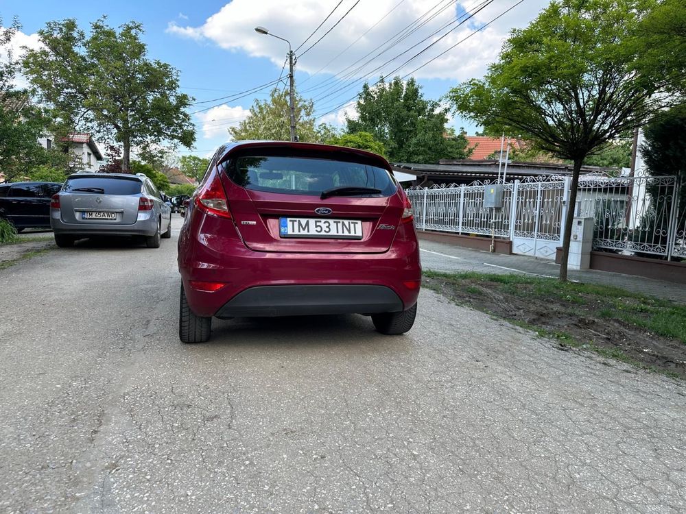 Ford Fiesta 1.6 diesel, euro 5, inmatriculata ro