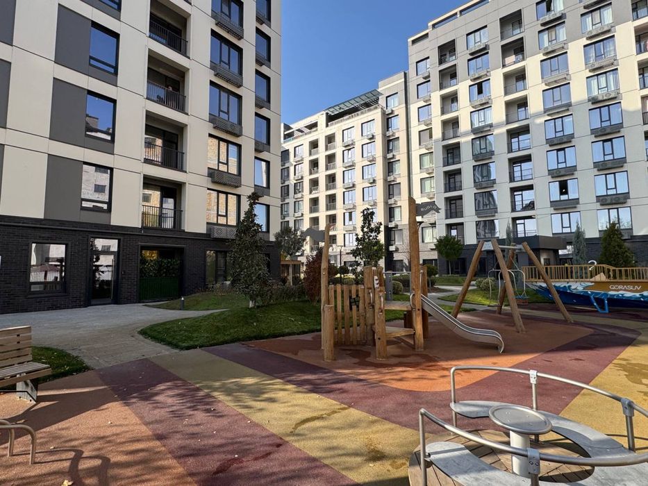 2/4/9 45м2 NRG QORASUV / мебель техника / вид во двор