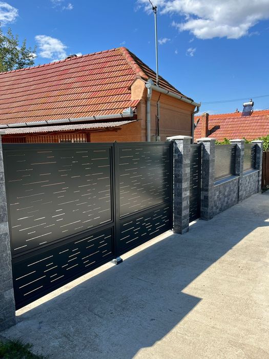 Acoperișe , garduri, interioare