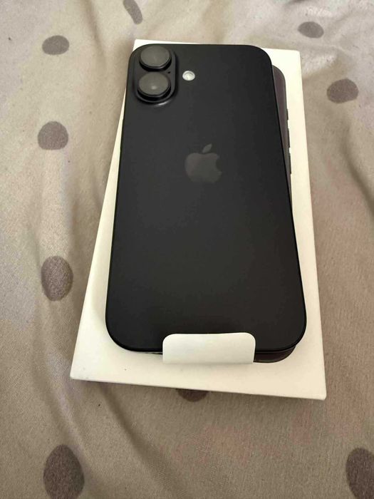 Vand Iiphone 16 black 128 GB Si tableta IPad (A16) 128GB