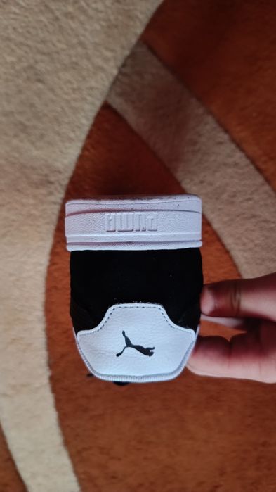 Vând Adidași Puma in stare excelentă
