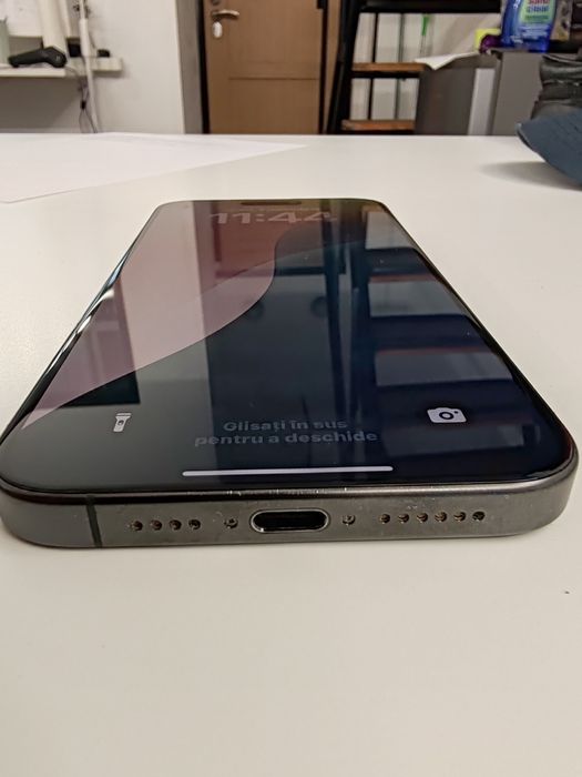 iPhone 15 Pro Max black titanium 256 GB baterie 88% cod 1061