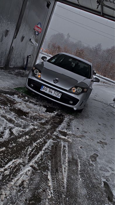 Vând Renault Laguna 3