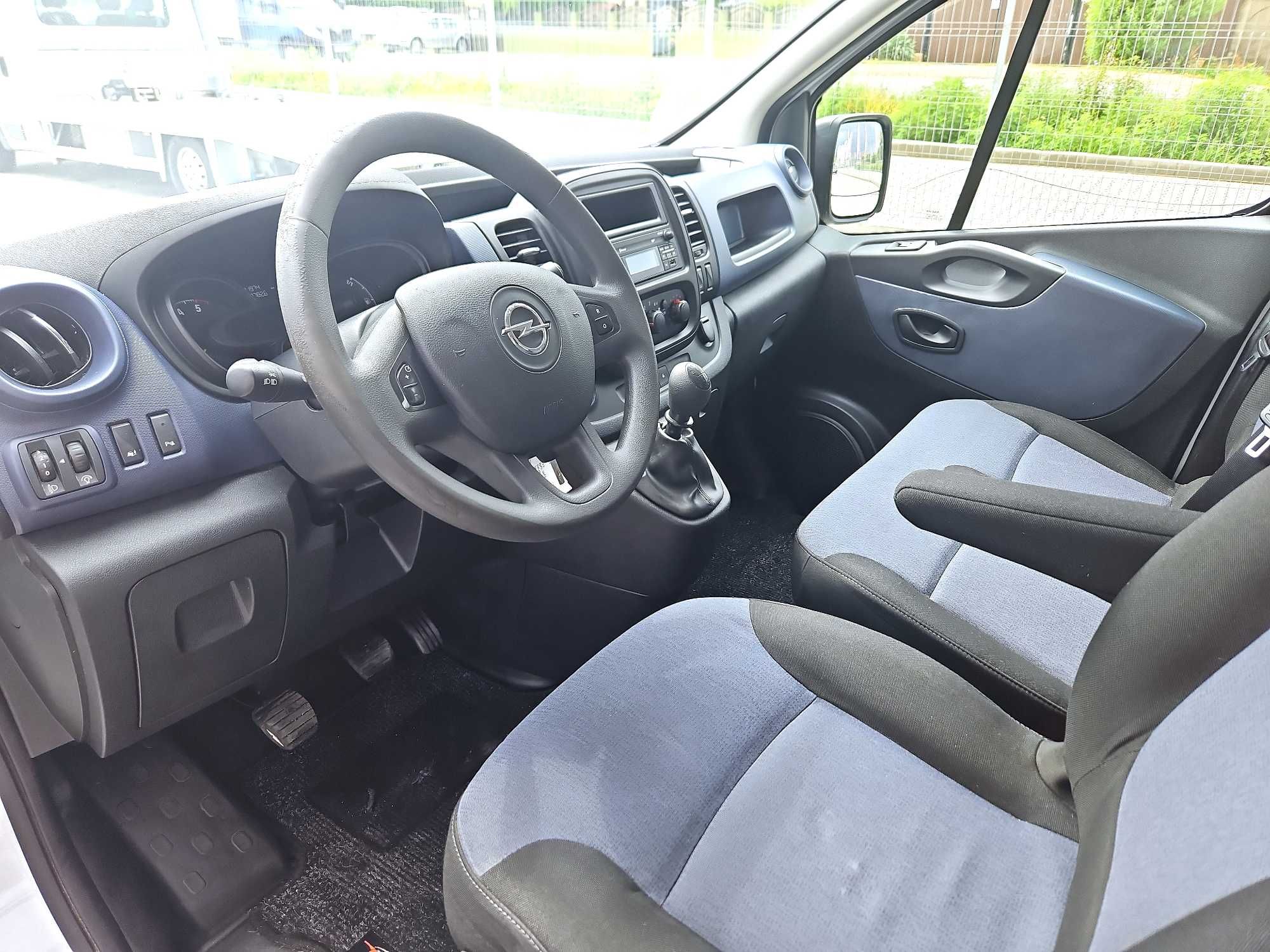 Opel Vivaro 2016 - 1.6 CDTi - L2H1 - TVA deductibil