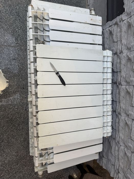 Батареи продам срочно