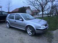 Golf 4 1.6 benzina 2003