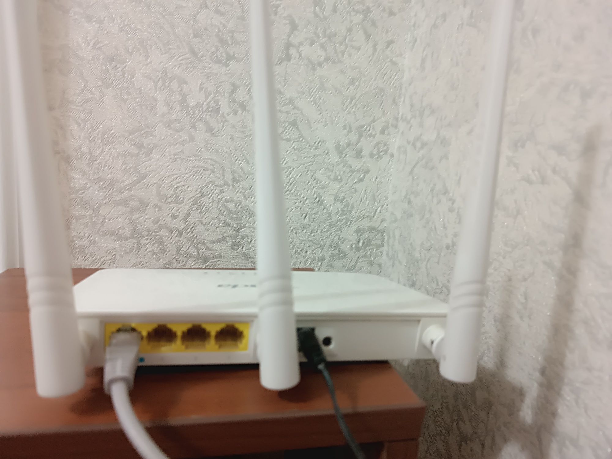 WI-FI Роутер Tenda