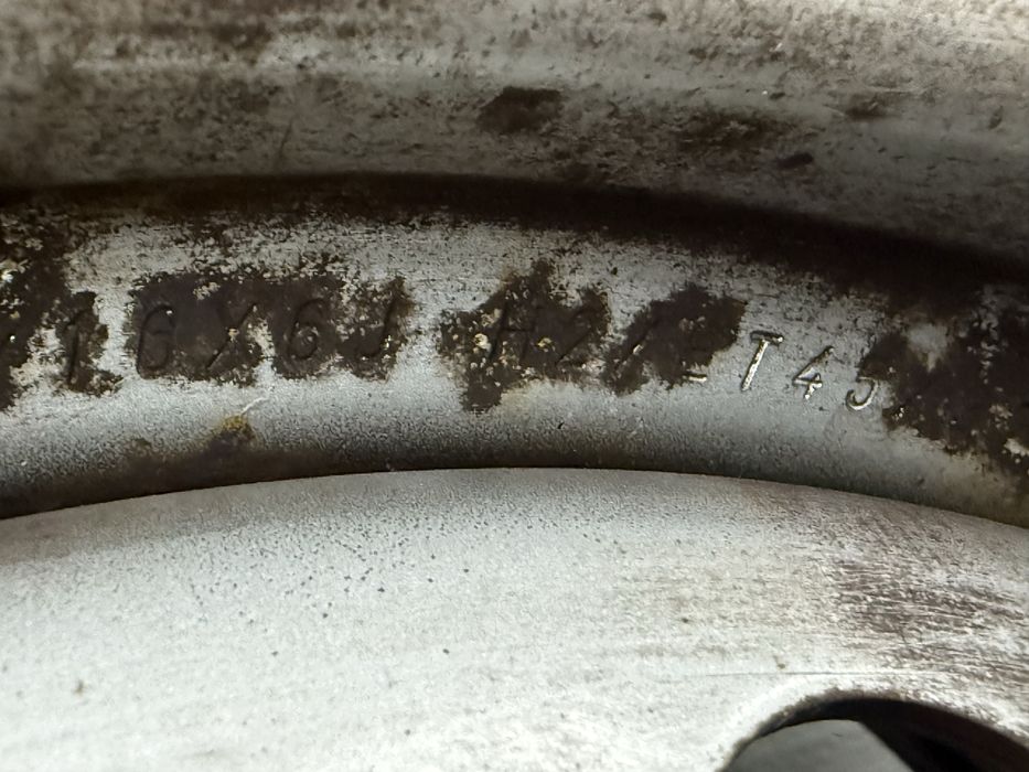 Jante iarna 5x100 Toyota 205/55/r16