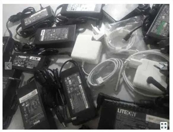 зарядка на все ноутбуки и макбуки : блок питания для ноутбука и макбук