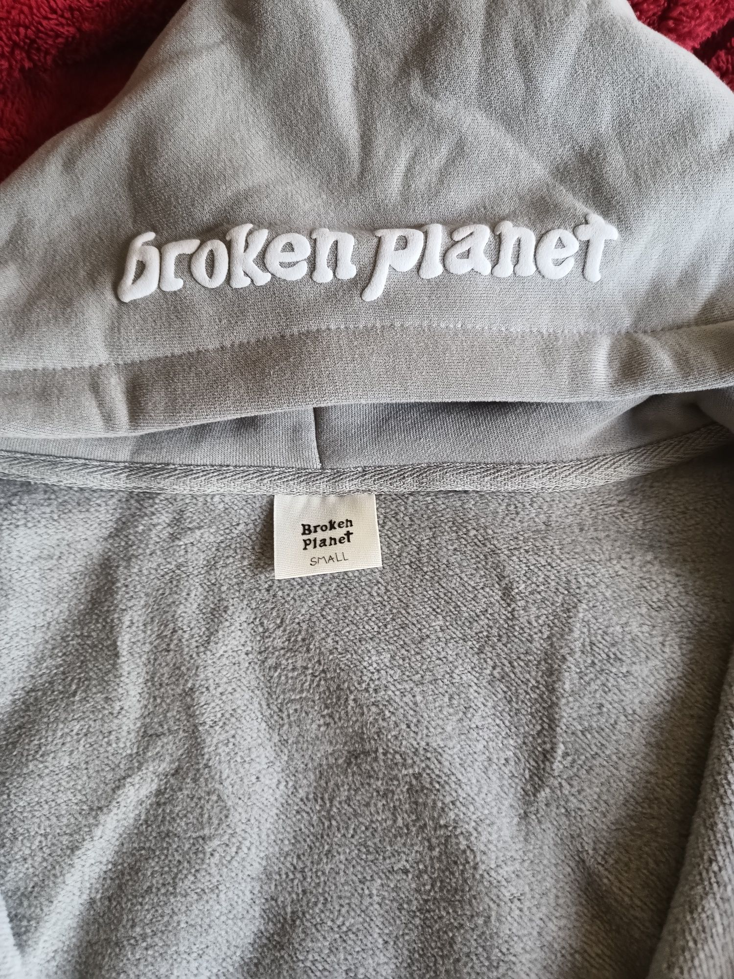 Broken planet zip up