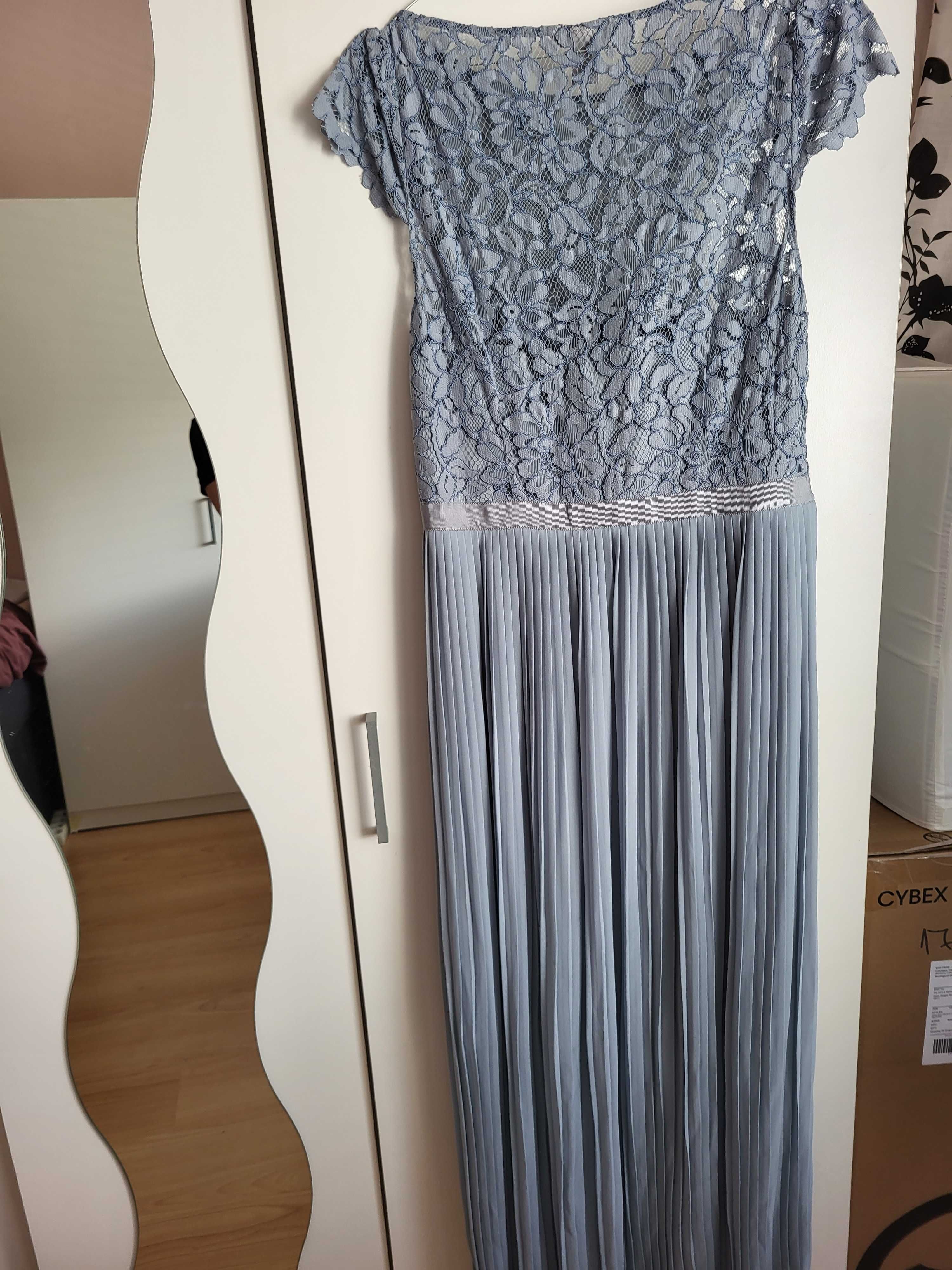 Дантелена рокля с плисета, H&M, р-р 42