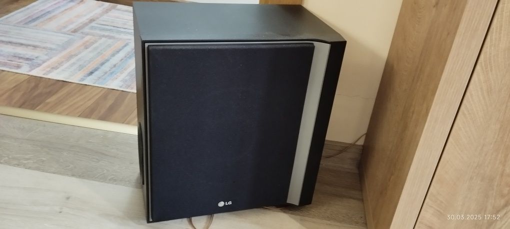 Домашно кино LG DVD/CD 5+1