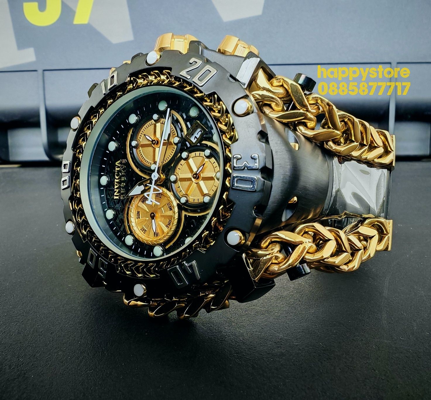 часовник INVICTA Gladiator Black and Gold 60 mm, Инвикта нов