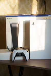 Sony Playstation 5 + 2 джойстика EAC