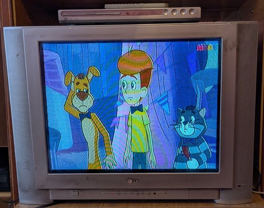 Телевизор ламповый LG Flatron