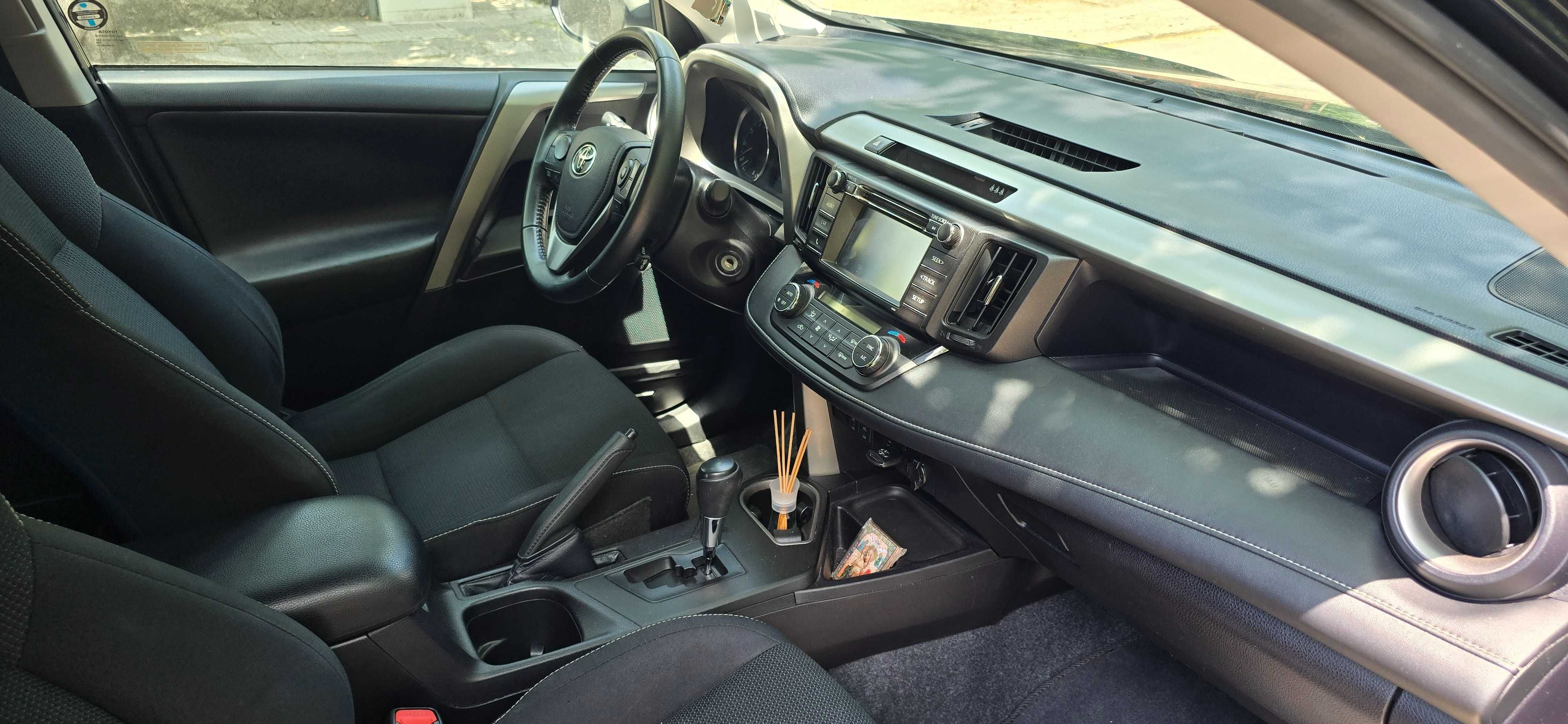 Toyota Rav4 XLE 2017