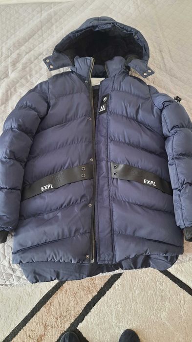 Зимно яке с качулка