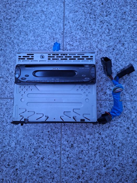Radio CD Player Auto Sony CDX S2020