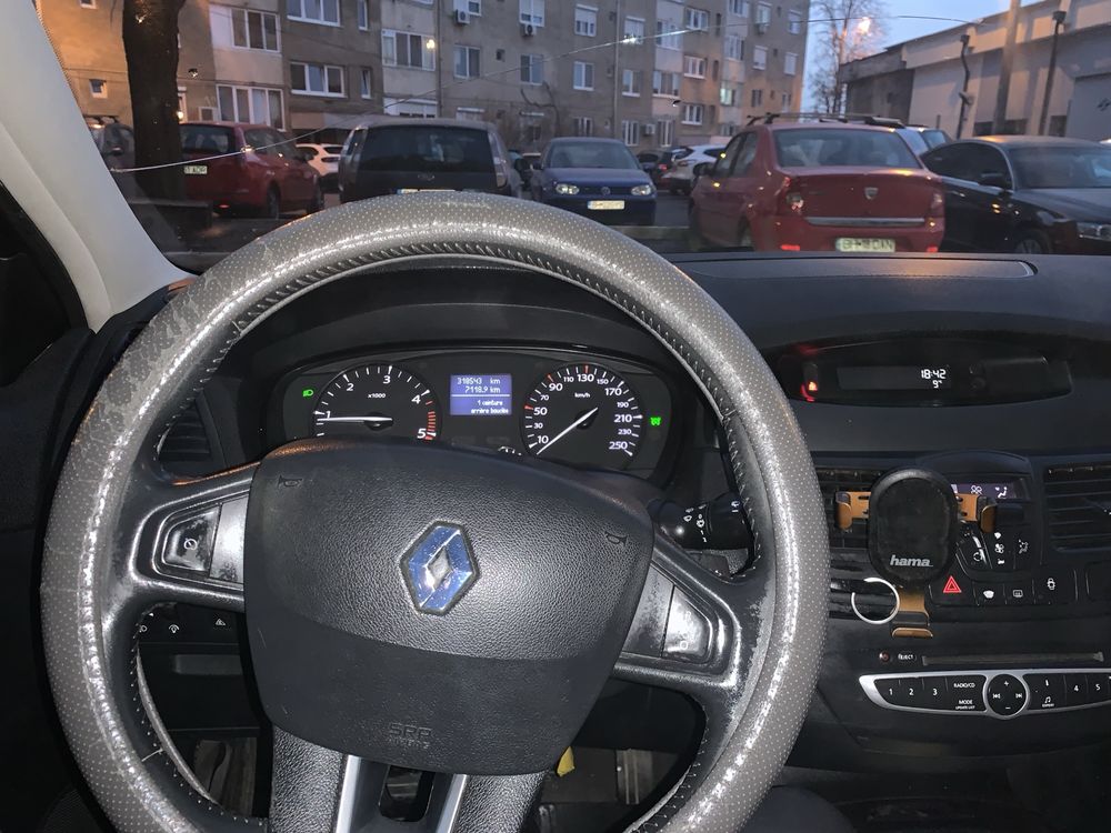 Renault laguna 3