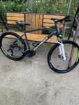Vand Bicicleta foarte buna